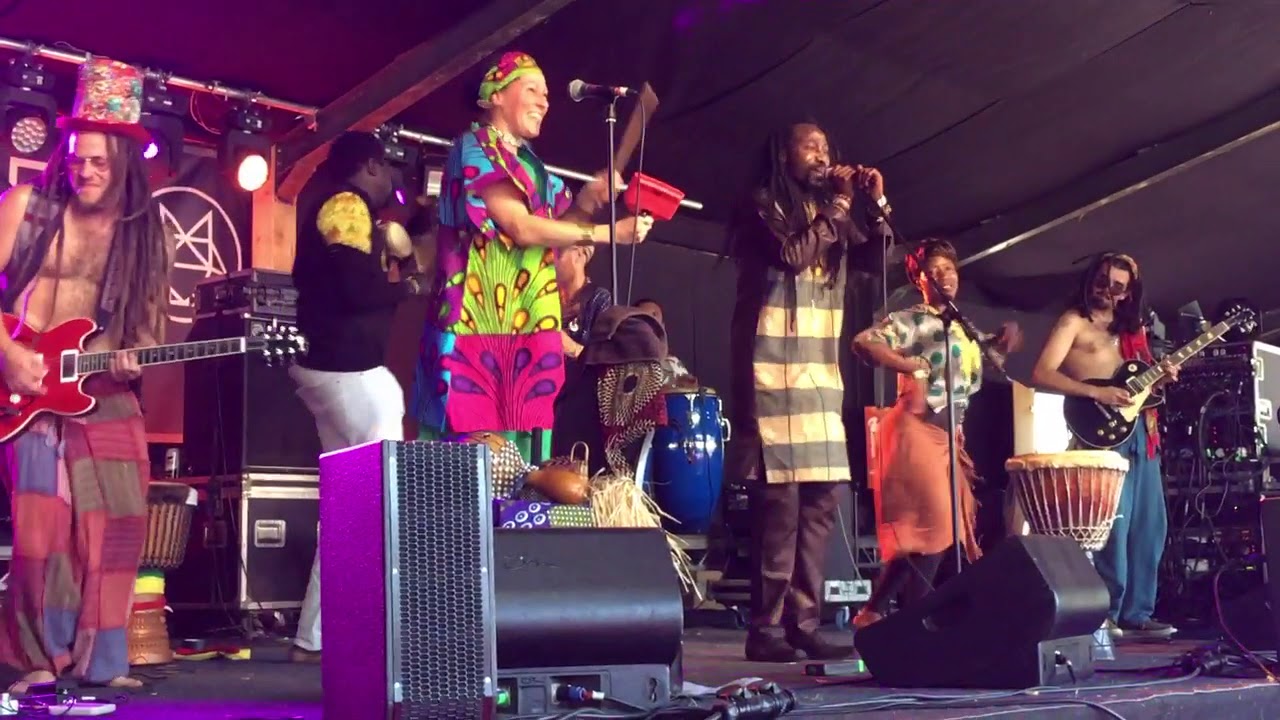 Sens Sagna performances Live show @ Moovin Festival- its time for Africa!