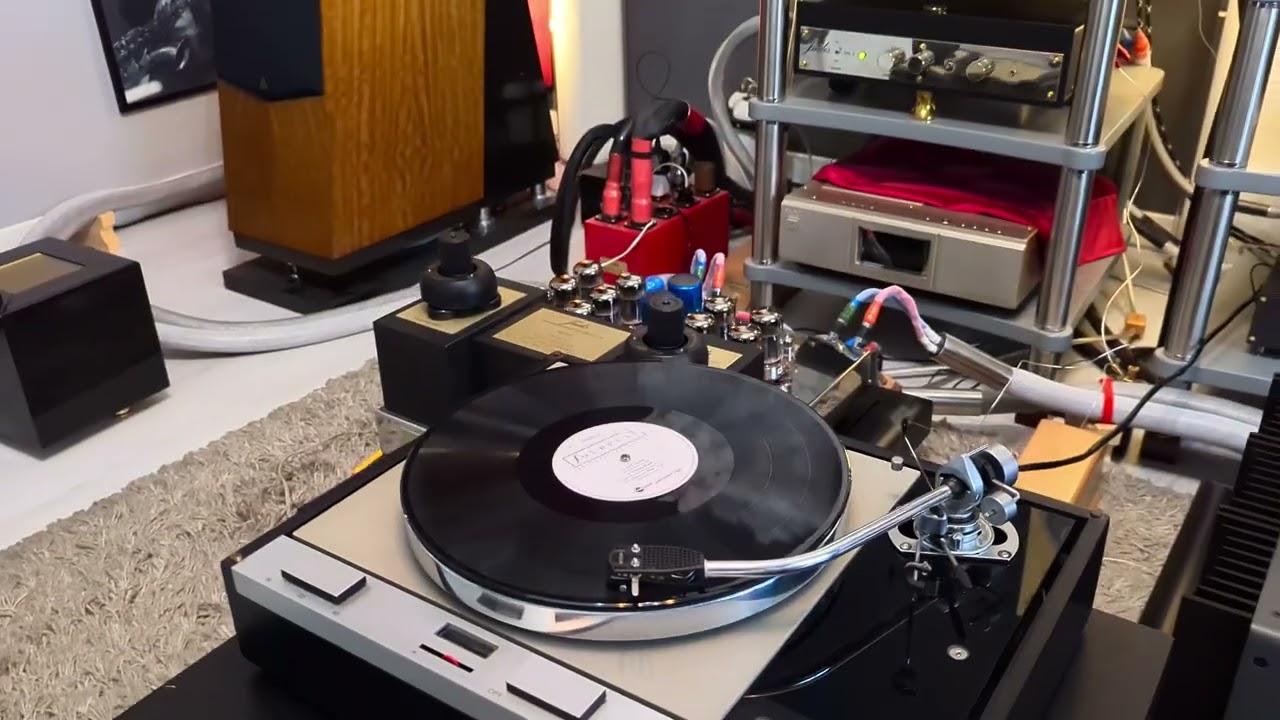Un classico dell'analogico Thorens TD125 MKII SME 3009 S2 Improved Shure V15 IV Jico SAS