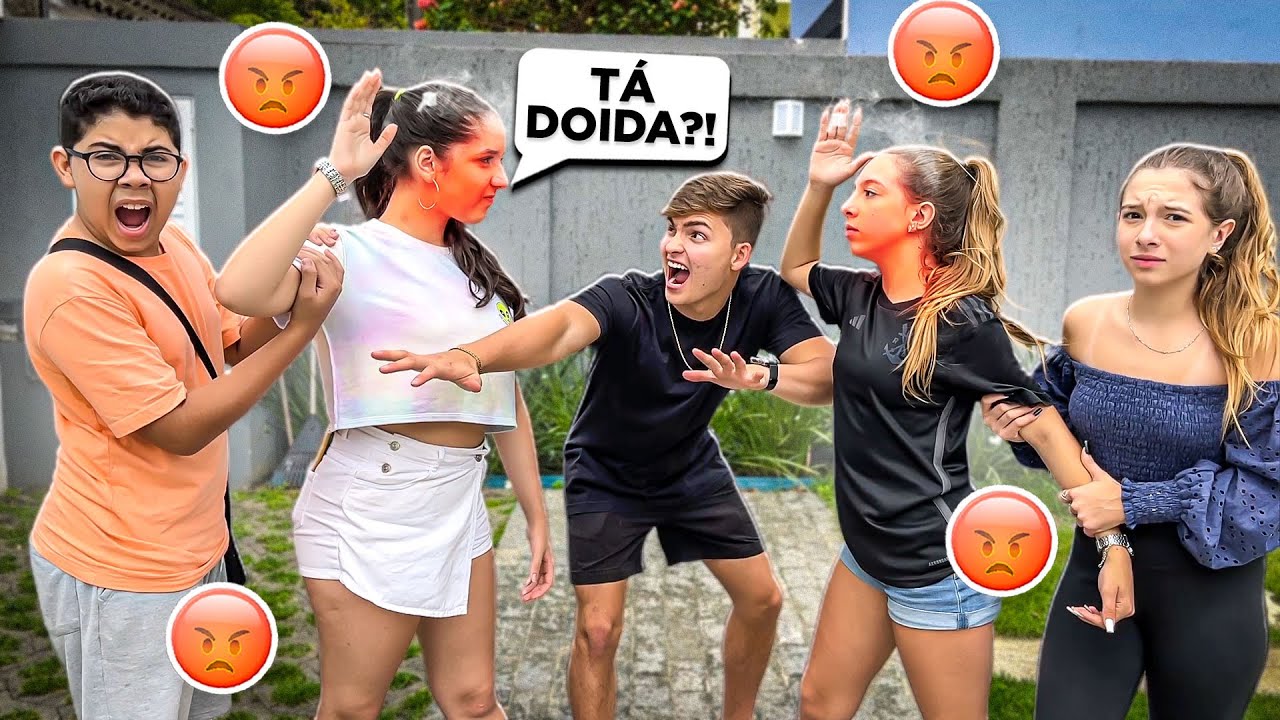 A NAMORADA DO FÃ MALUCO VEIO TIRAR SATISFAÇÃO COM MINHA IRMÃ! •Irmãos Scribel•