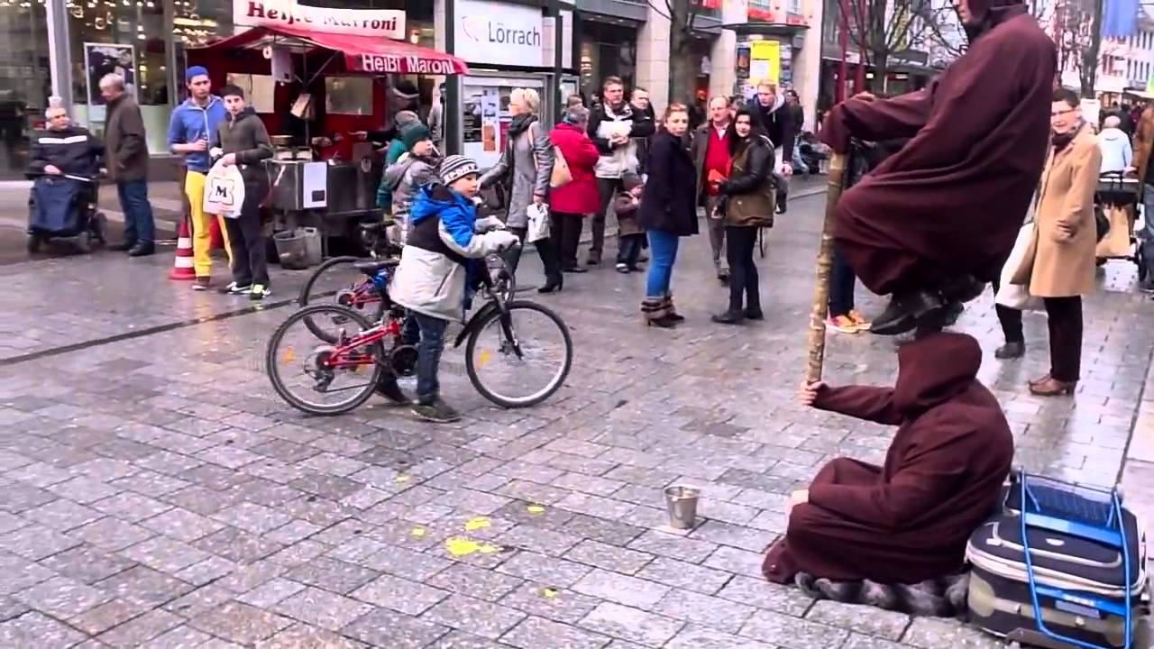 Bu nasıl olur havada duran adam