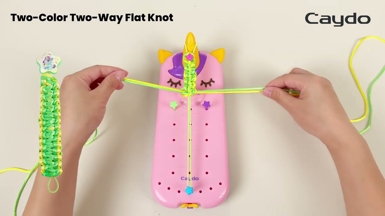 Bracelet Tutorial 2: Two-Color Two-Way Flat Knot