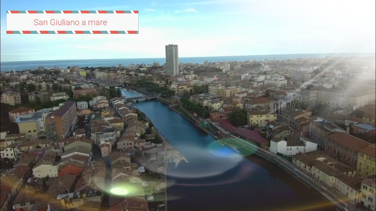 In volo sopra a San Giuliano a mare di Rimini con Xiaomi Mi Drone 4k (Rimini dall'alto)