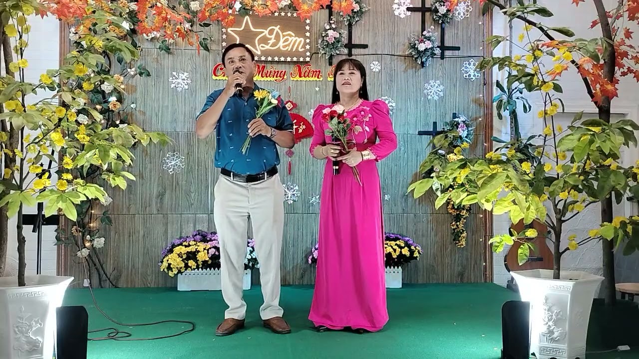 CĂN NHÀ DĨ VÃNG / ĐÌNH HÙNG - BÍCH LOAN