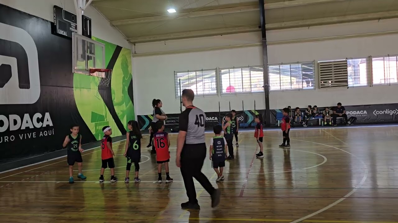 🏀[2/4] Titanes 🔴 vs 🟢 Summit. Categoria 2019/2020. minibasket 2026