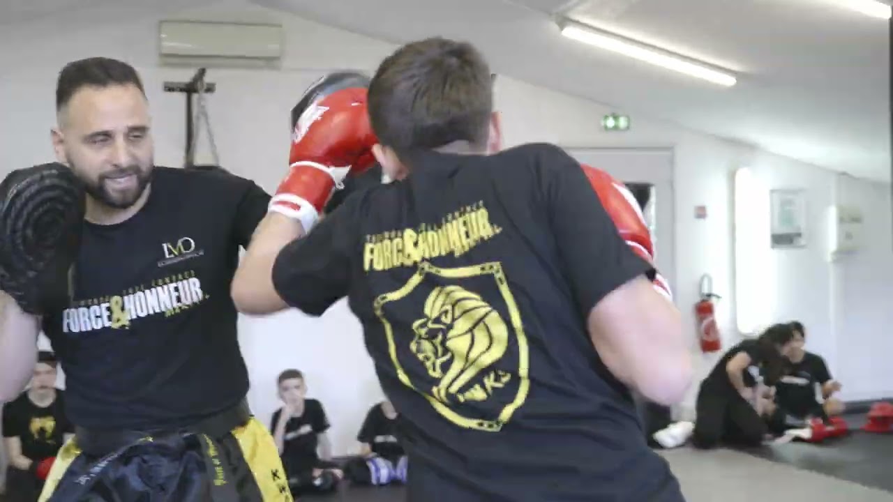 FORCE ET HONNEUR MARTIAL KICK BOXING