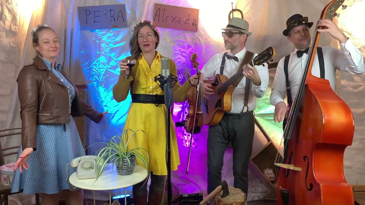 Petra Alexandra - Schöner fremder Mann