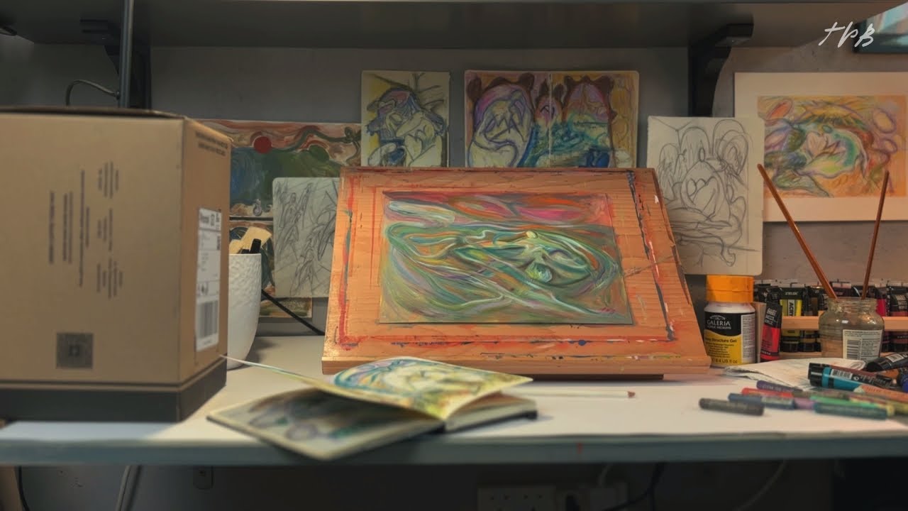 Painting 'Floating' with Artist TPB