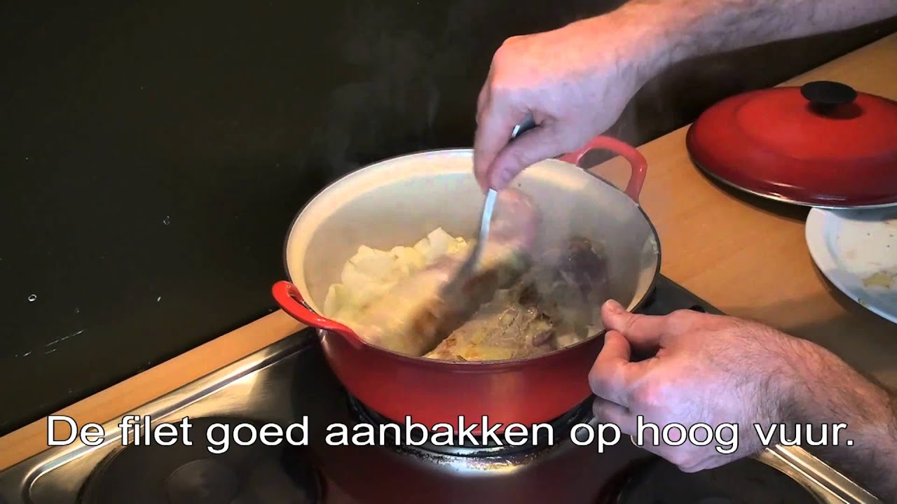 Varkensfilet met mosterdhoningsaus klaarmaken
