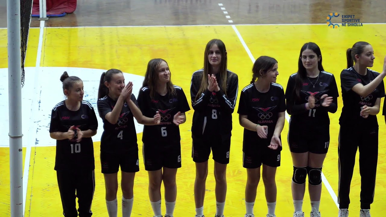 “Ekipet Sportive në Shkolla”✅🏐  Ndeshjet e Volejbollit të Shkollave 9-vjecare në rang Rajoni.