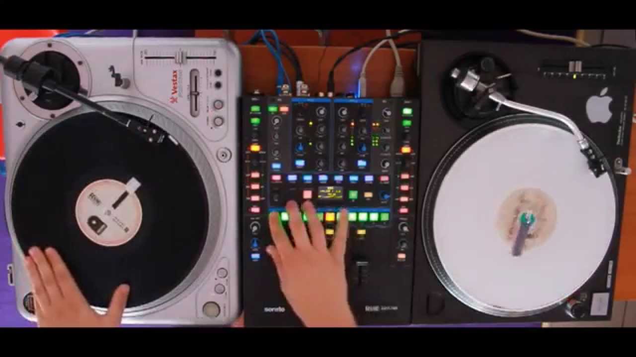DJ Qmak - Technics vs Vestax beat juggling