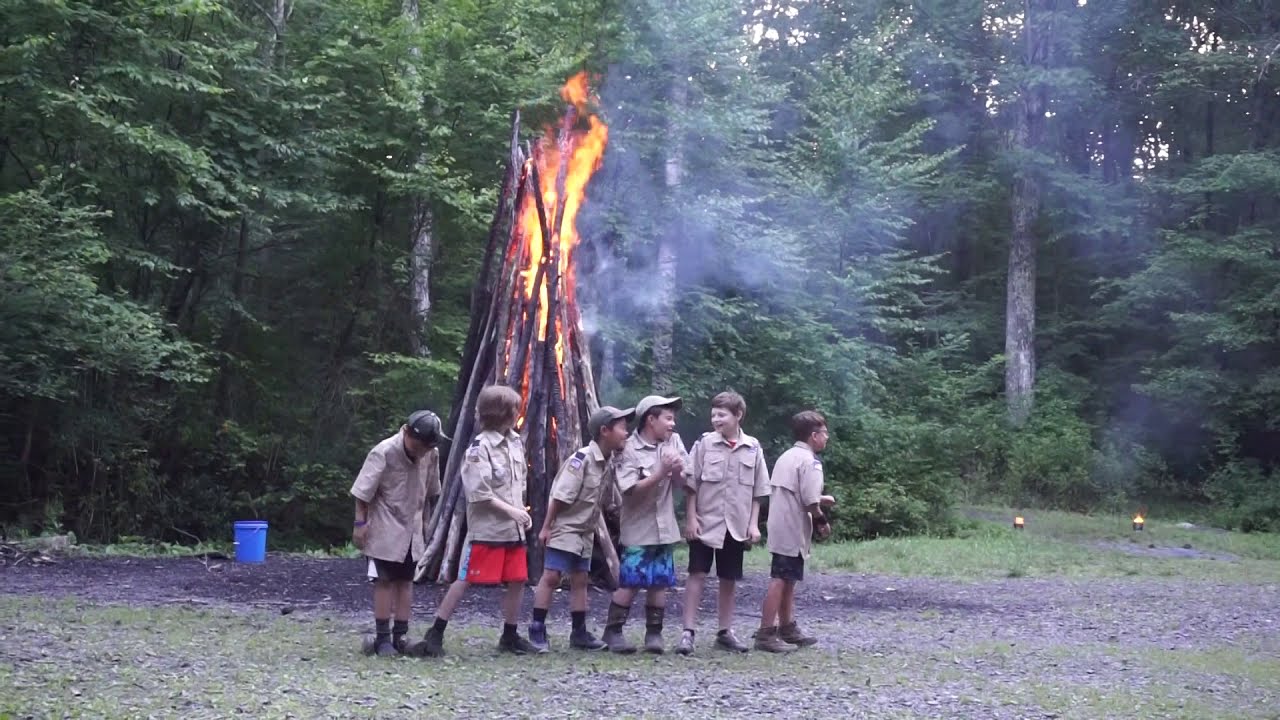 The Submarine Skit by Pack 72