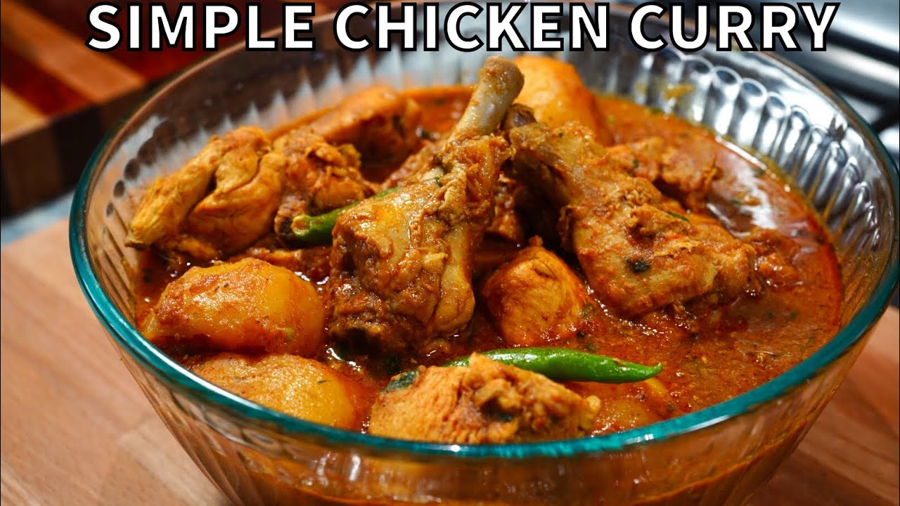 SIMPLE & LIGHT CHICKEN CURRY (MOM&rsquo;S CHICKEN CURRY RECIPE)