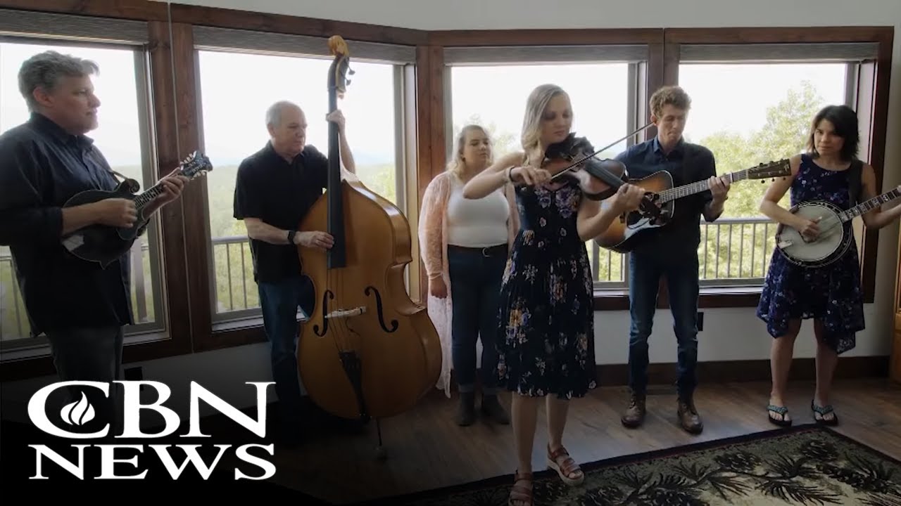 Bluegrass Music Sensation Uses Her Talents to Glorify God