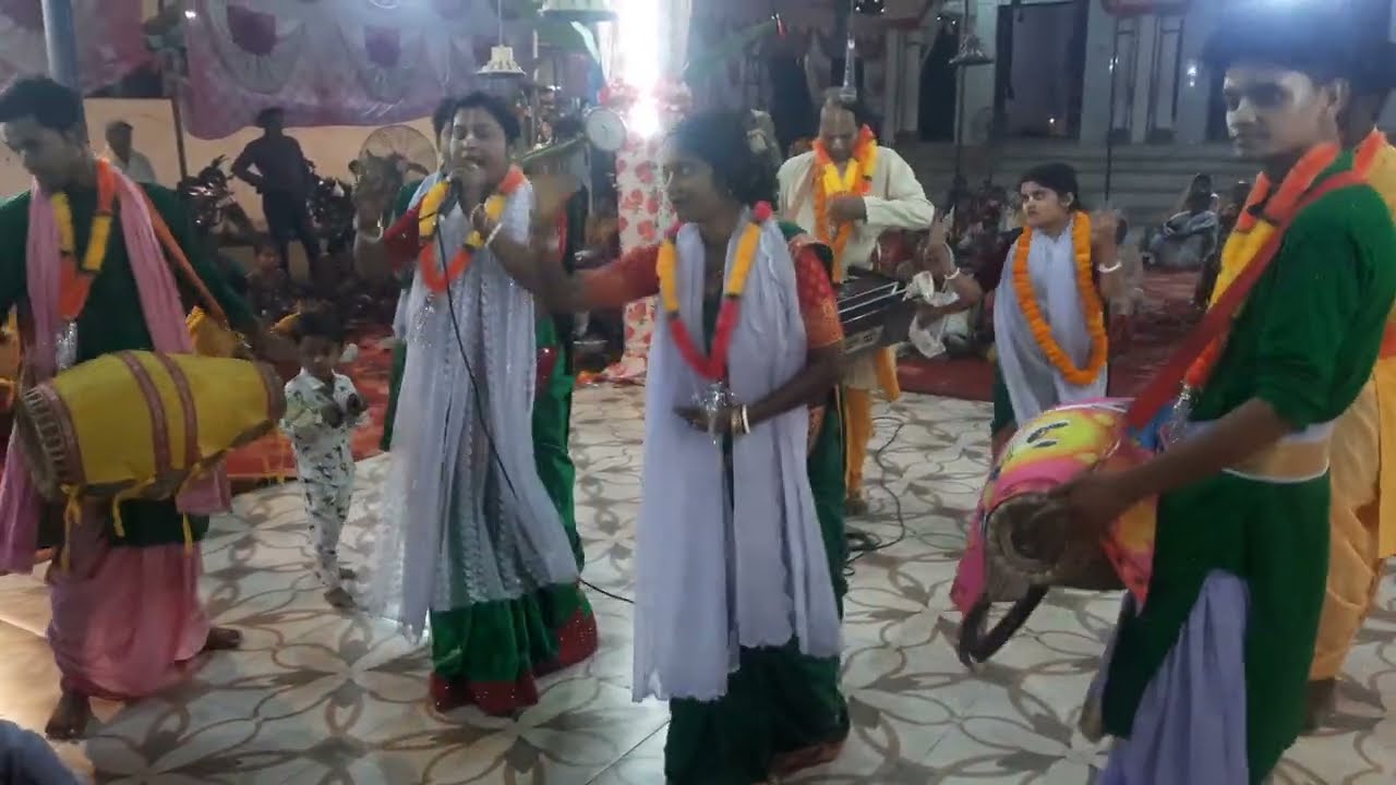 Hare name mhamantra #hare nam sankritan #harekrishnamhamantra#vrindavandham
