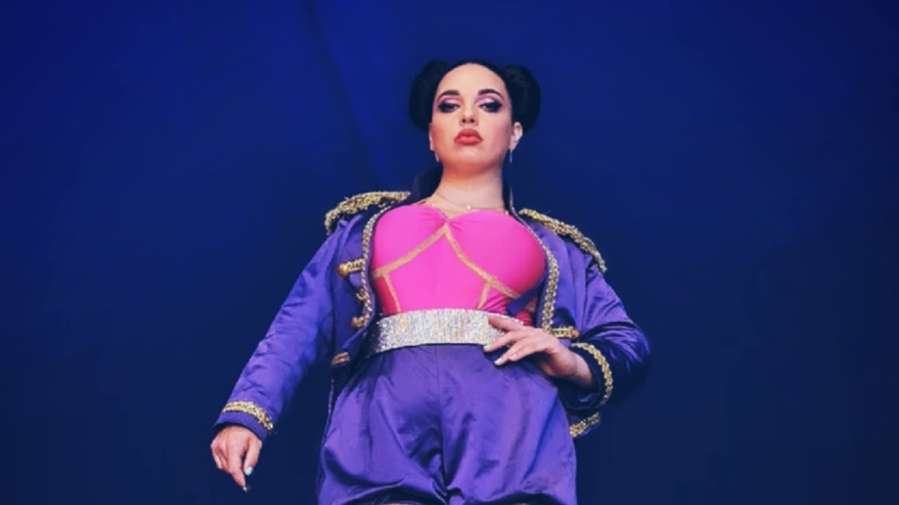 Clown La Loka - HULA HOOPS (Zippos Circus 2024)