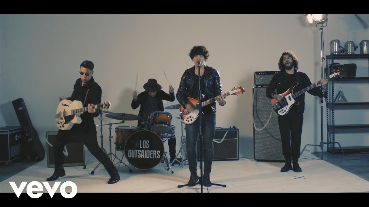 Los Outsaiders - Magia