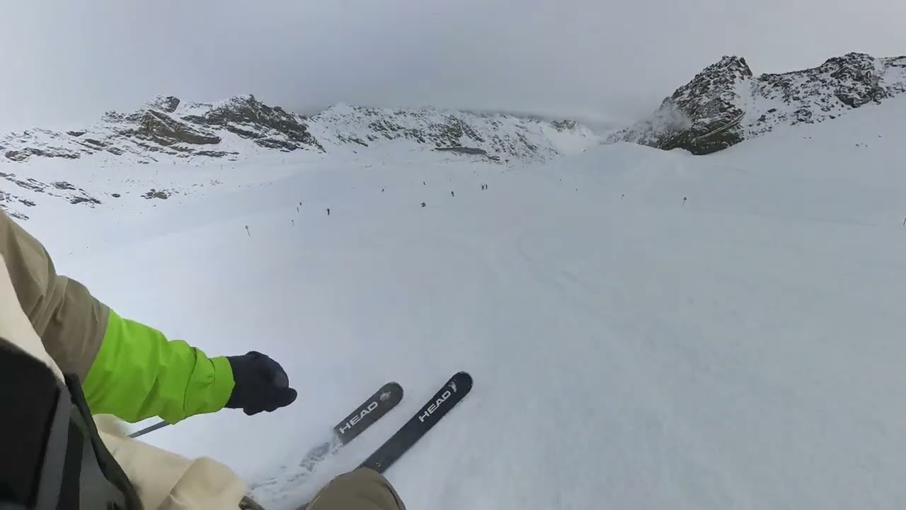 Ski - Pitztal Glacier, Austria - 26 black, 29, red 23 blue
