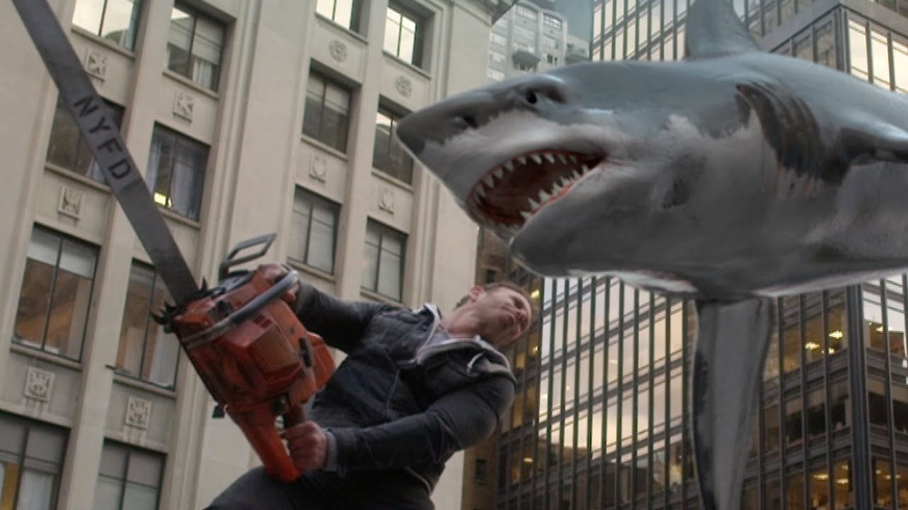 Sharknado 2 - Exclusive Gag Reel