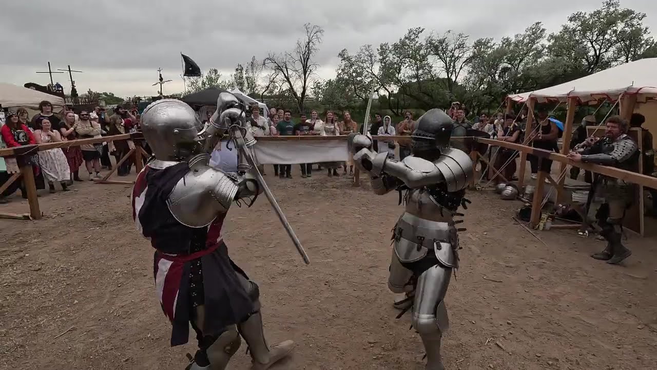 Buhurt Longsword Duel - Albert v Jonathan #invictusarmoredcombat