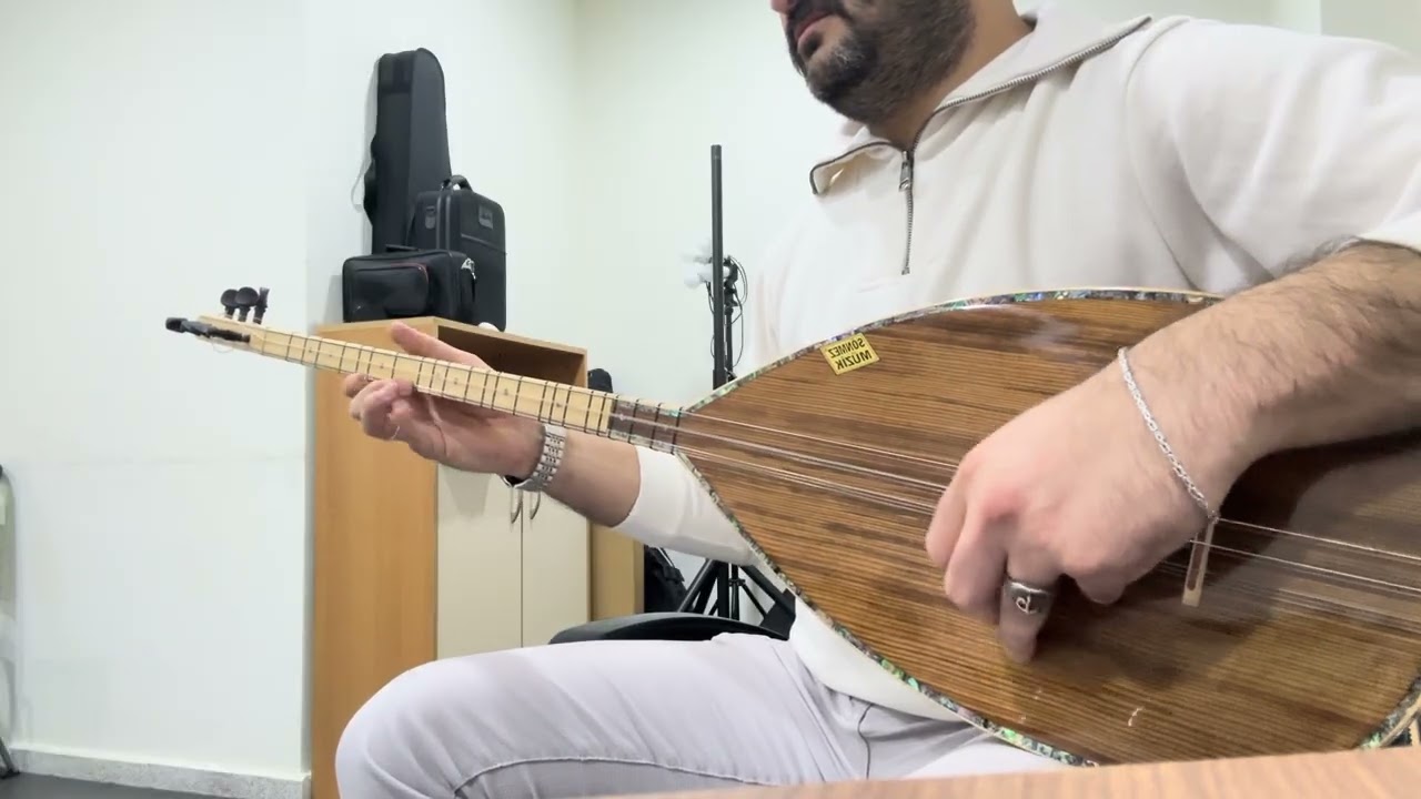Bombalanmış şehir gibiyim -Bağlama #live #saz #türkü #türküler #müzik #music #arabesk 