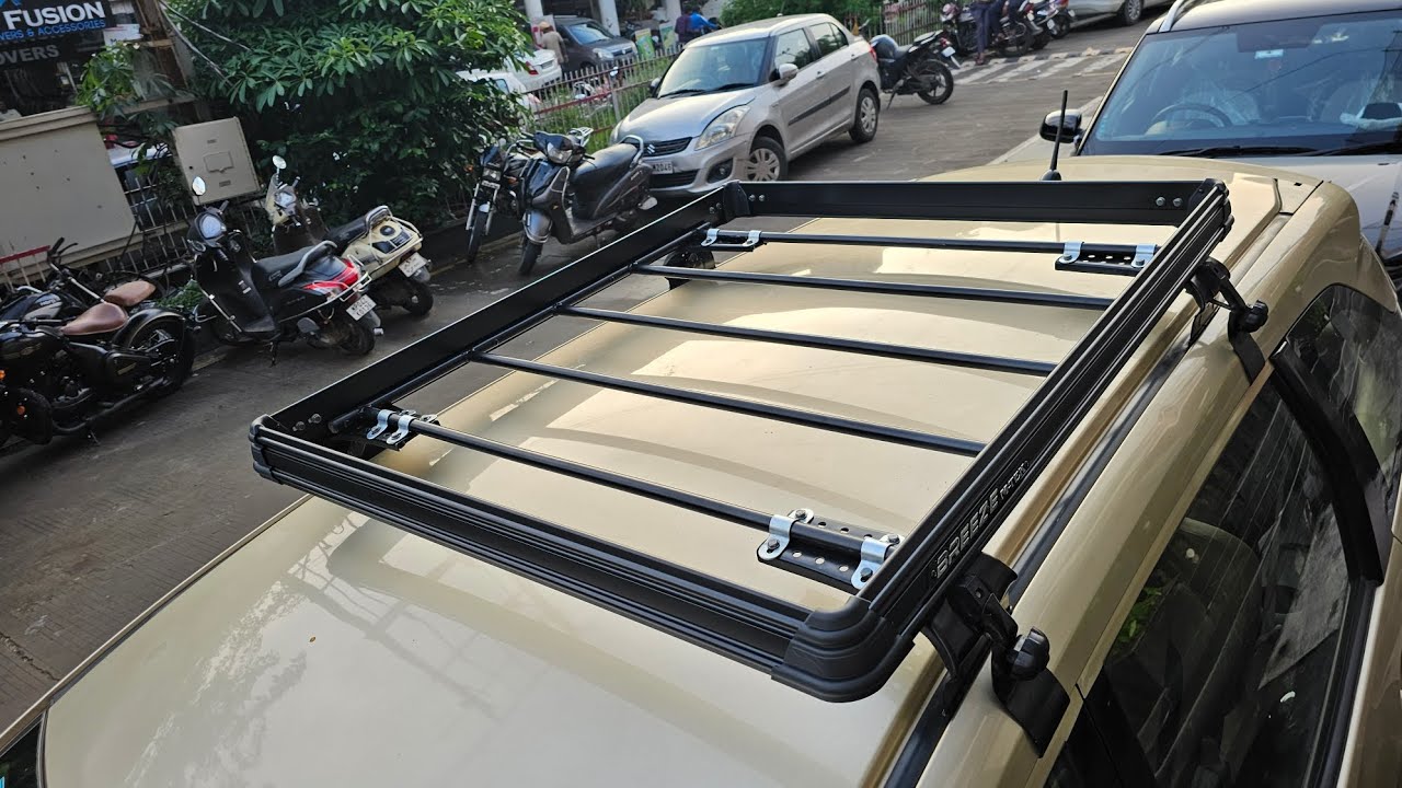 M-Tek Breeze Black Edition Luggage Carrier installed in Honda Mobalio