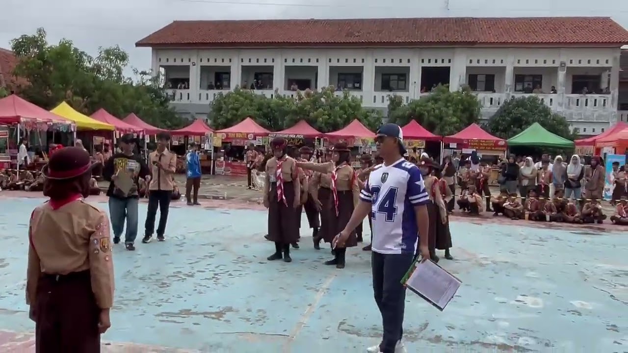 LIBASKOT SMAN 1 KEDUNGWARINGIN PENAMPILAN DARI SDN SUKARESMI 04 (PATIKARA) 
