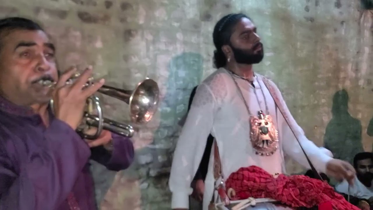 Qasida Ali haq da imam violent with dhol playing qalandar baksh (use headphones 🎧)