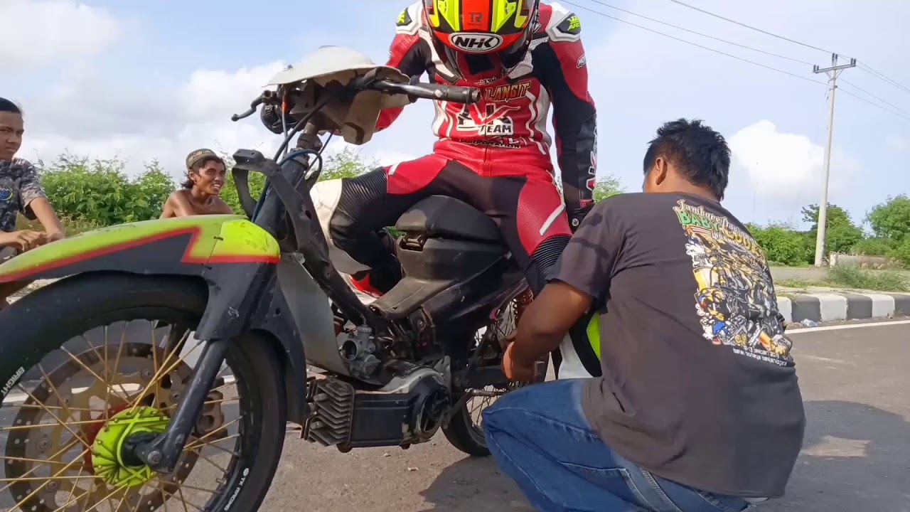 Belajar teknik cornering dan basic awal roadrace bersama D31 Racing ACADEMY Tegal