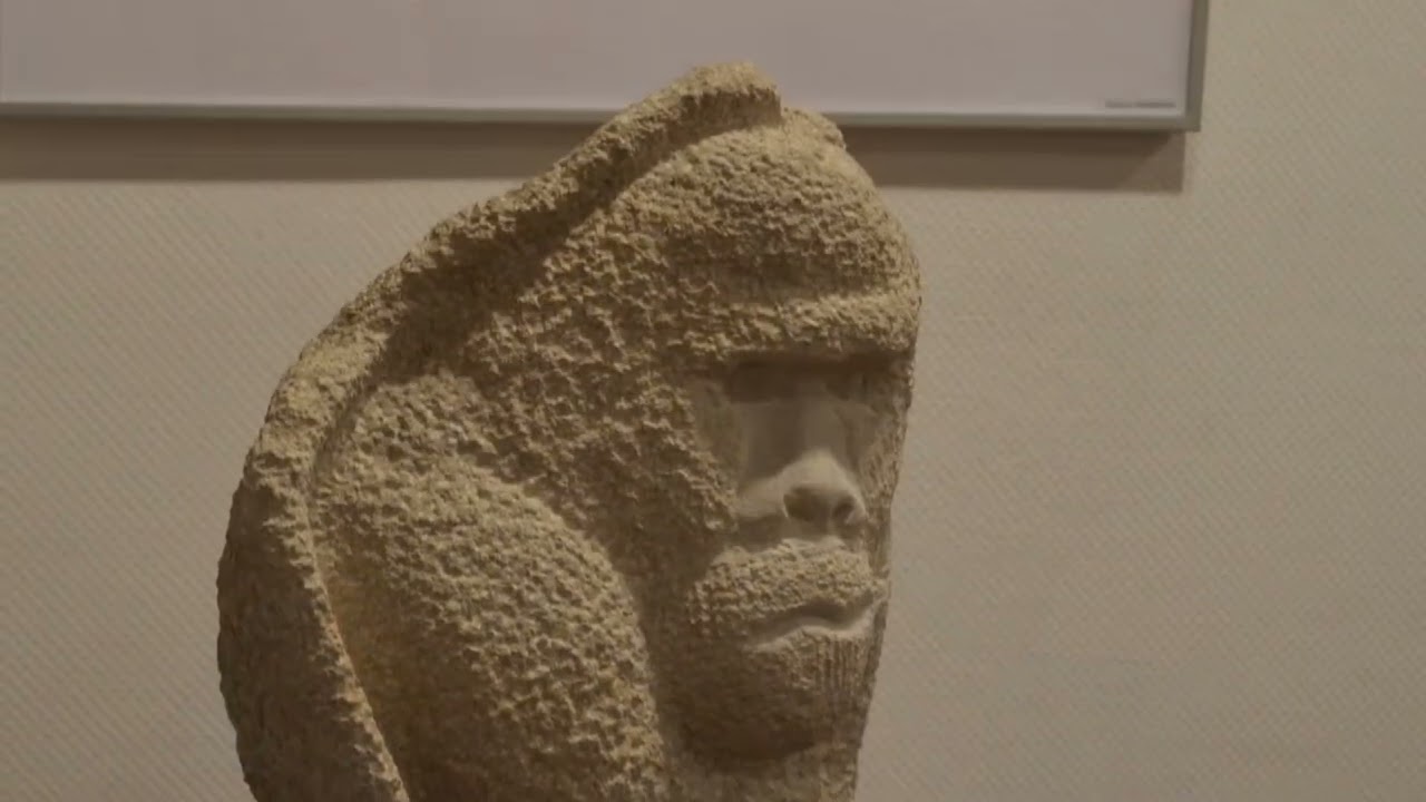 Ausstellung Steine Skulpturen und Malerei