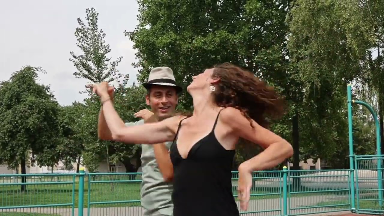 Salsa Cubaine & Portoricaine à Strasbourg avec Léa et El Astico - Association Salsa Loca