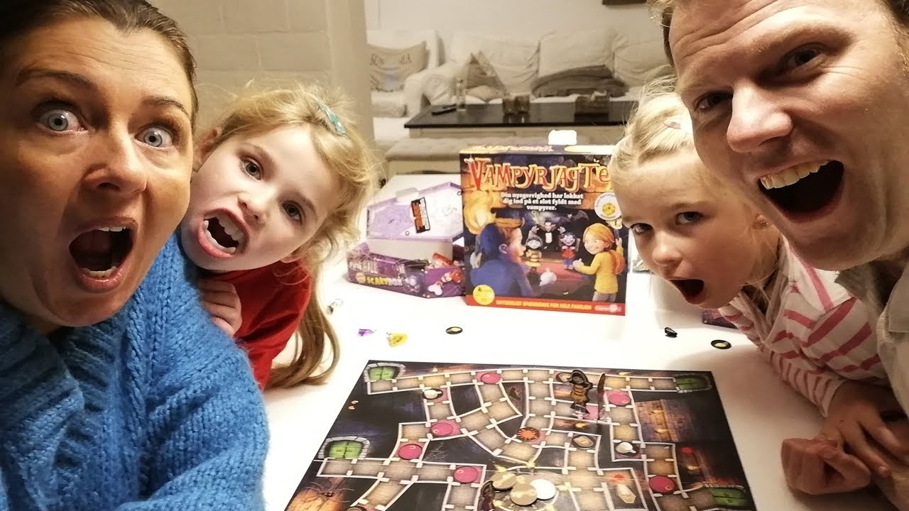 Reklame for Games4U // SanneVilleFamily 💗 Vi Spiller Vampyrjagten (Inkl. Giveaway)