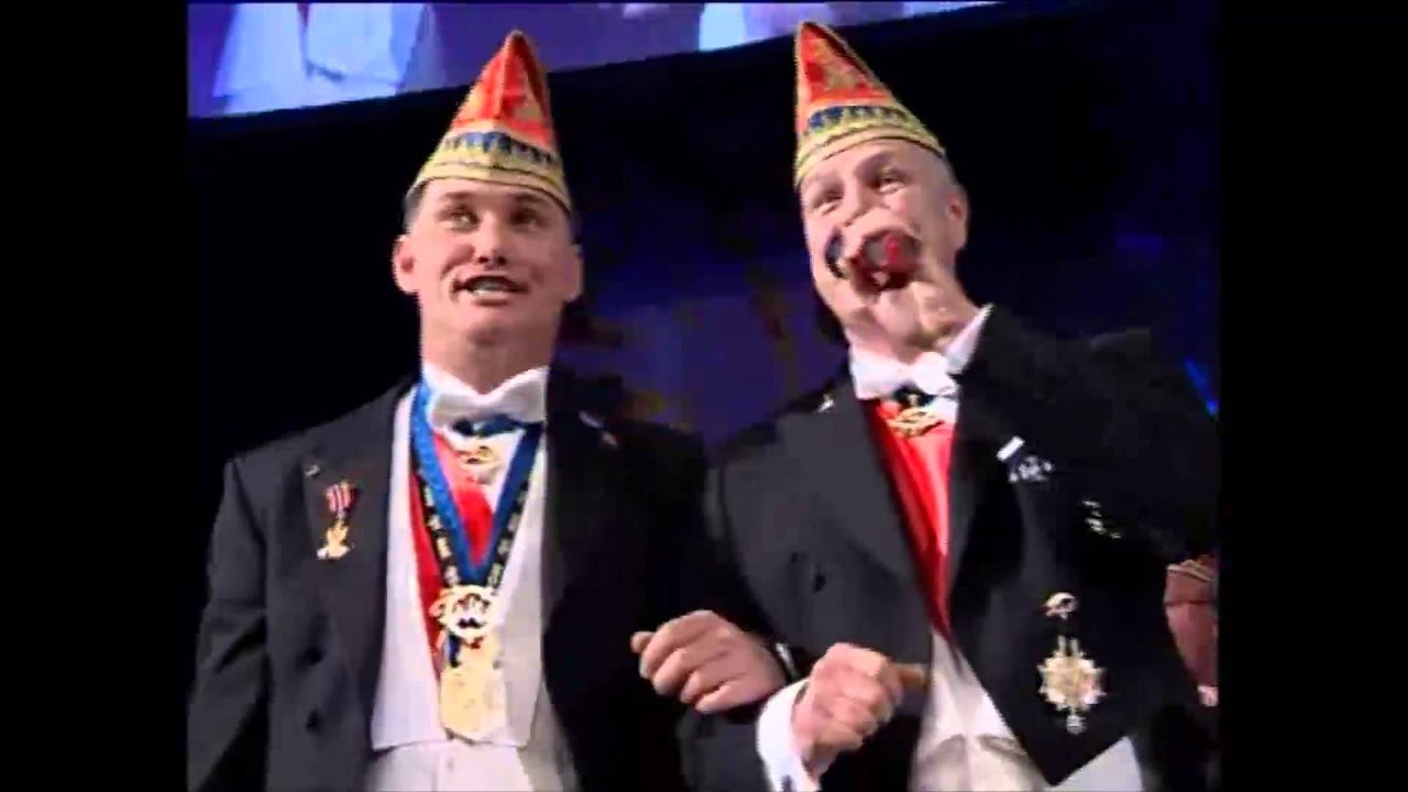 2010 AKV | Prinz Dirk IV Trampen - Begrüßung mit Elferrat und ExPrinzenkorps