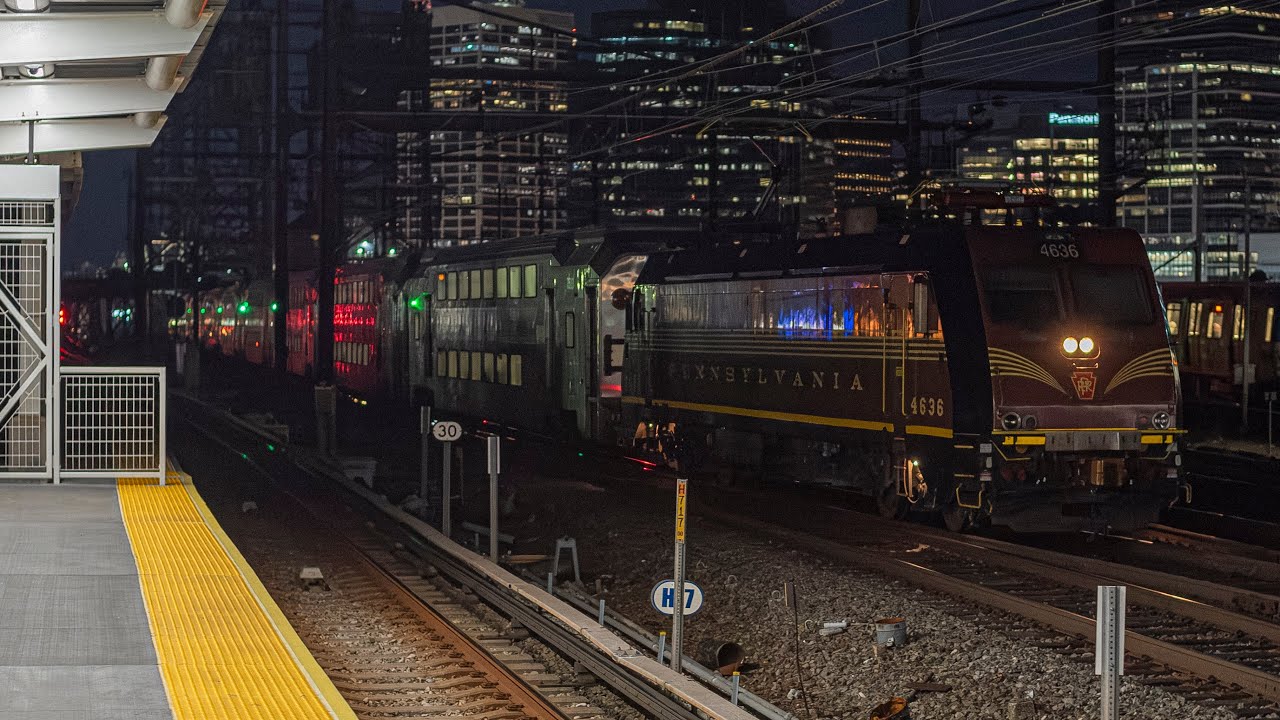 [HD] NJ Transit & Amtrak Trains at Harrison PATH Station