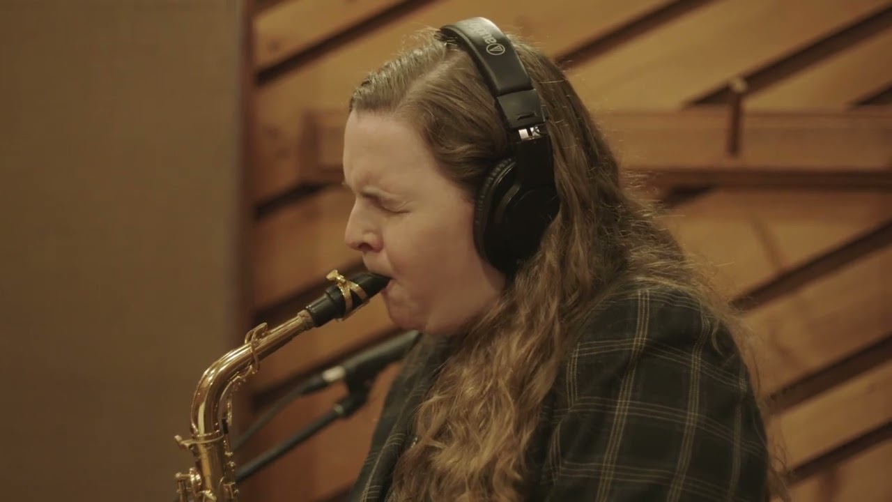 Sarah Hanahan – Honey (From 