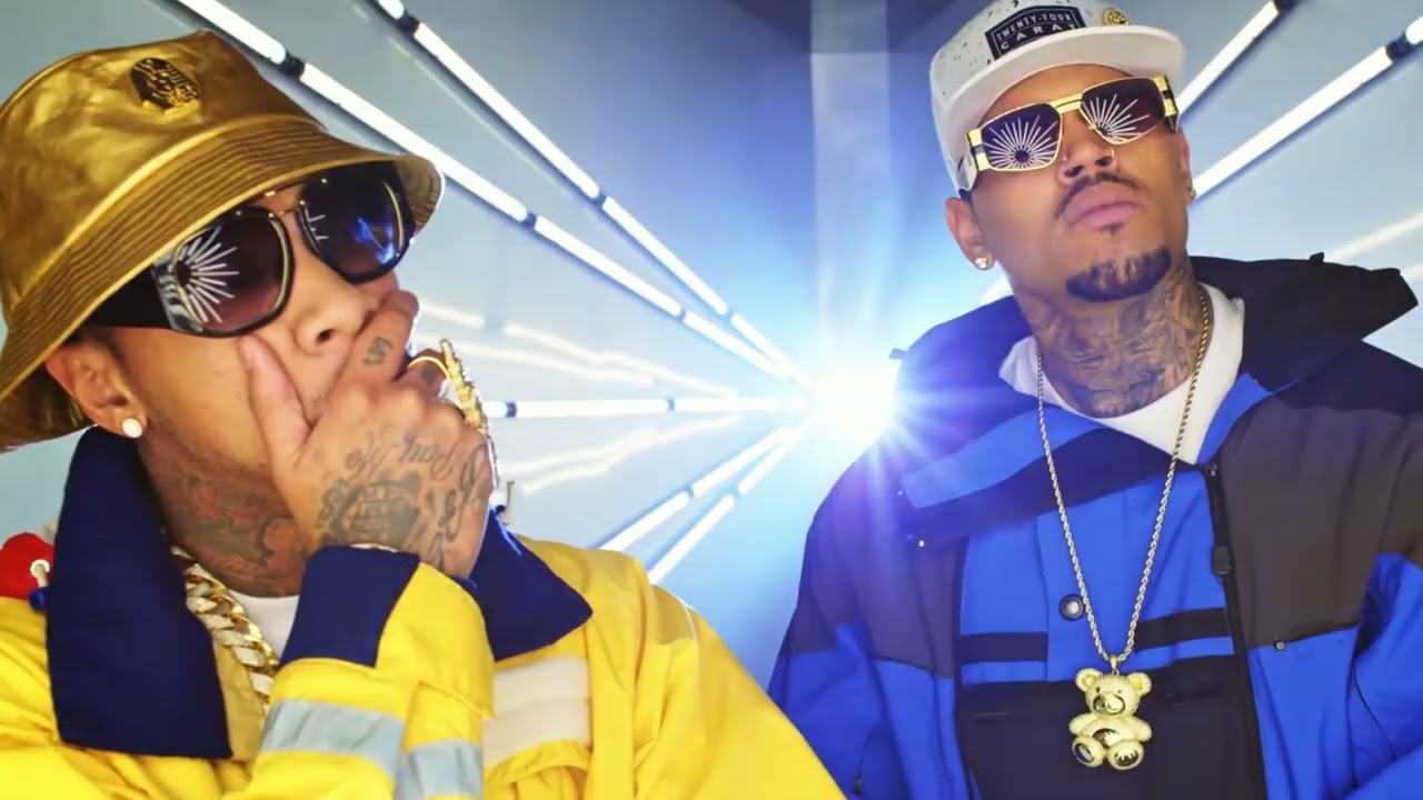 Tyga ft. Chris Brown - Selective Memory (Official Music Video)