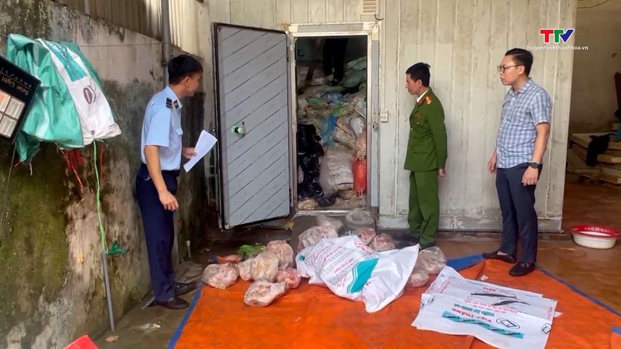 Thu giữ 4 tấn thực phẩm “bẩn”, chuyên phục vụ quán nhậu vỉa hè| NSTH