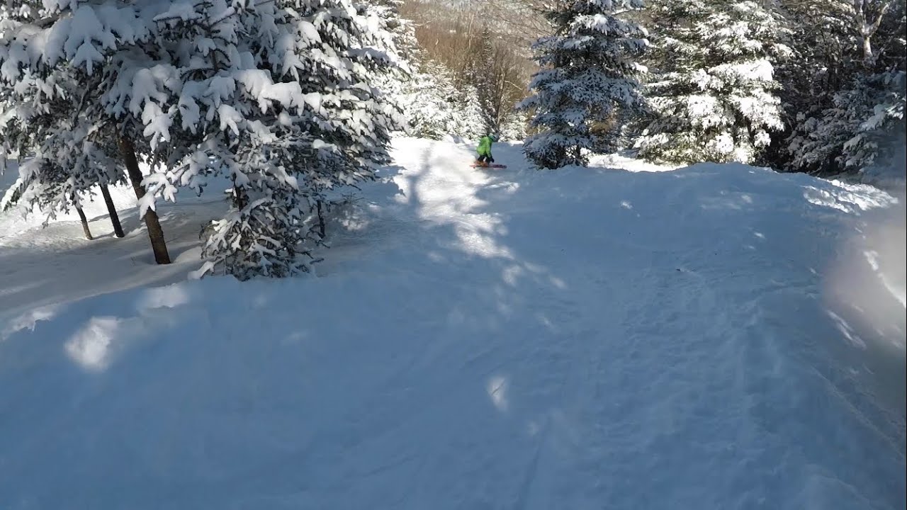 Skiing Upper Glade ◊ at Mad River Glen, VT