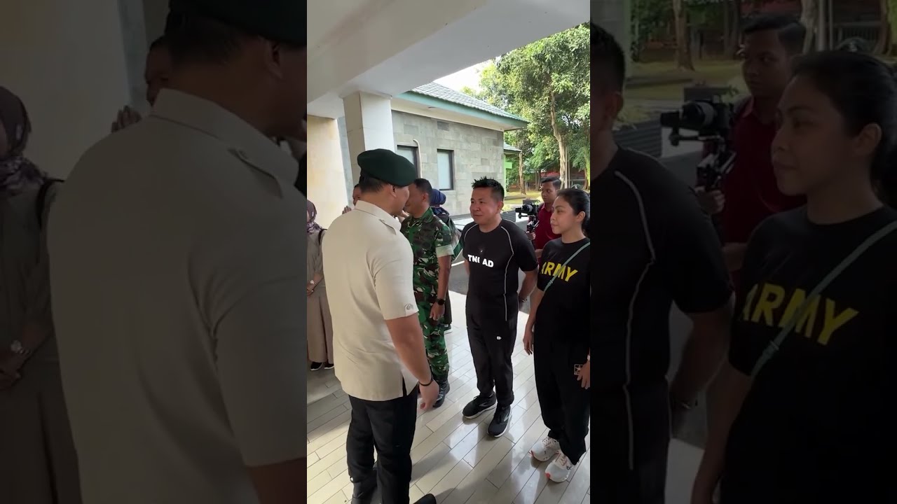 Berkunjung ke Batalyon Infanteri Mekanis 203/Arya Kamuning