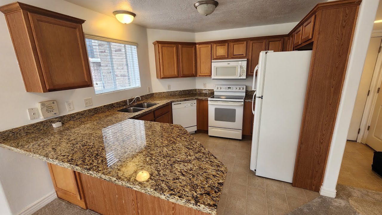 117 CALBOURNE LN. #I-4