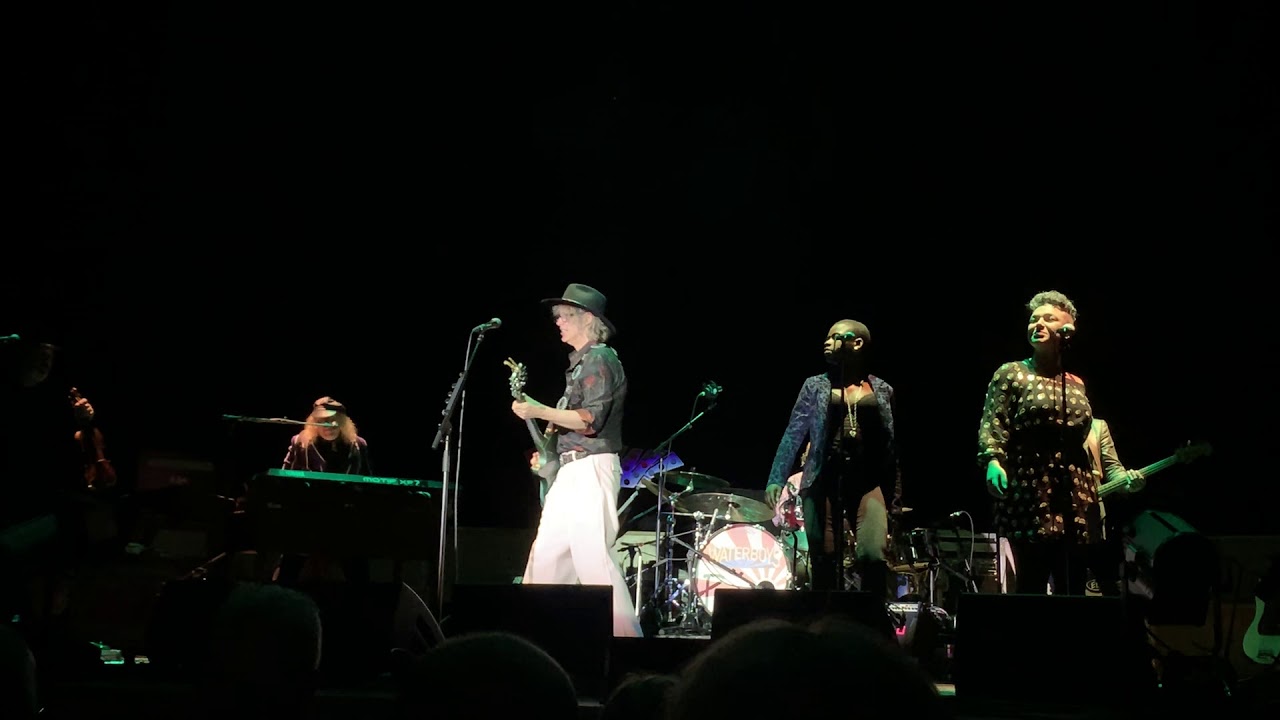 “Nashville, Tennessee” - Mike Scott / Waterboys - Ulster Hall, Belfast - 20/5/19