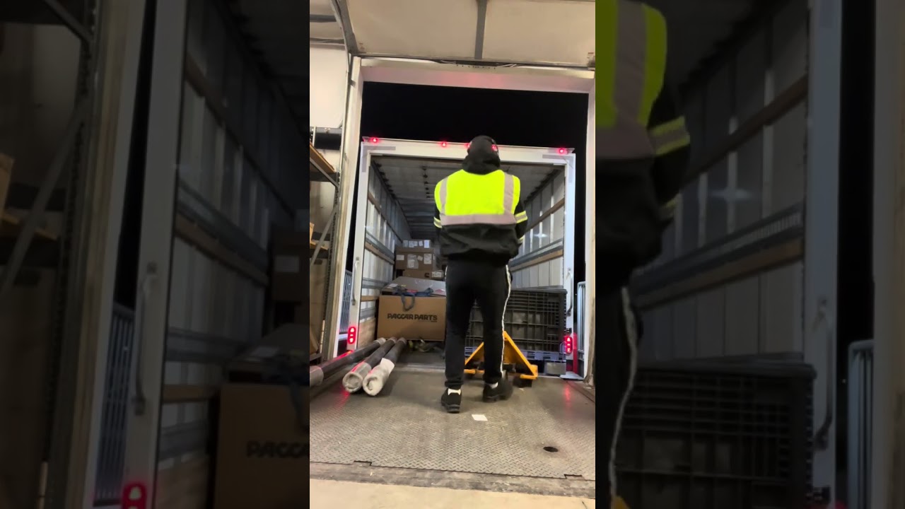 Mi rutina diaria siendo camionero, esta Carga está grande grande ¿Lo harias?