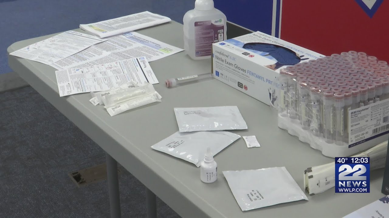 What is the difference between PCR vs. rapid COVID-19 test?