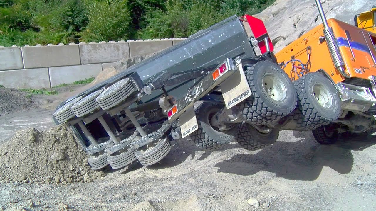 BIGGEST Real Construction Site Sees Heavy RC Crash Happen Now