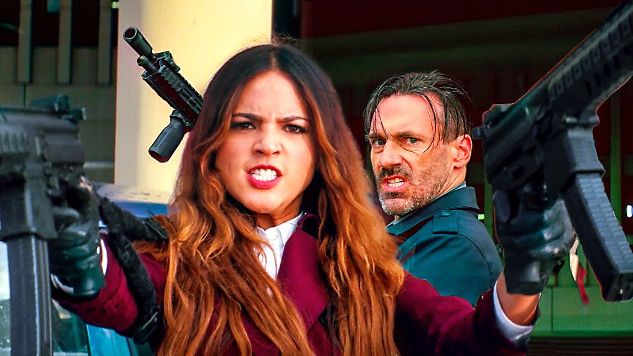 Bonnie y Clyde modernos intentan escapar de DOCENAS de policías | Baby, el aprendiz del crimen 🔥 4K