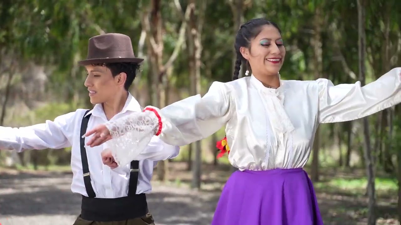 Chola Cuencana - Hermanos Núñez