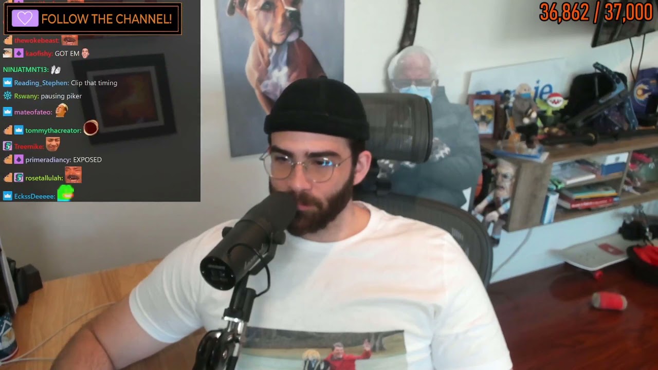 Hasanabi watches Dunkeys Top 10 hottest FeMaLe Mario Characters