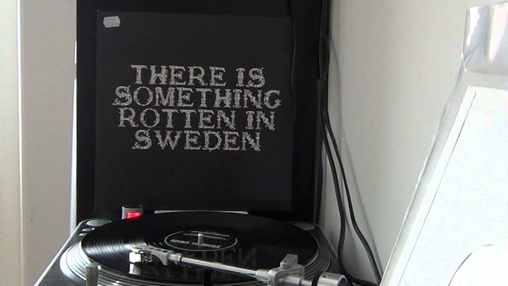 Hundarna Från Söder - There's Something Rotten In Sweden