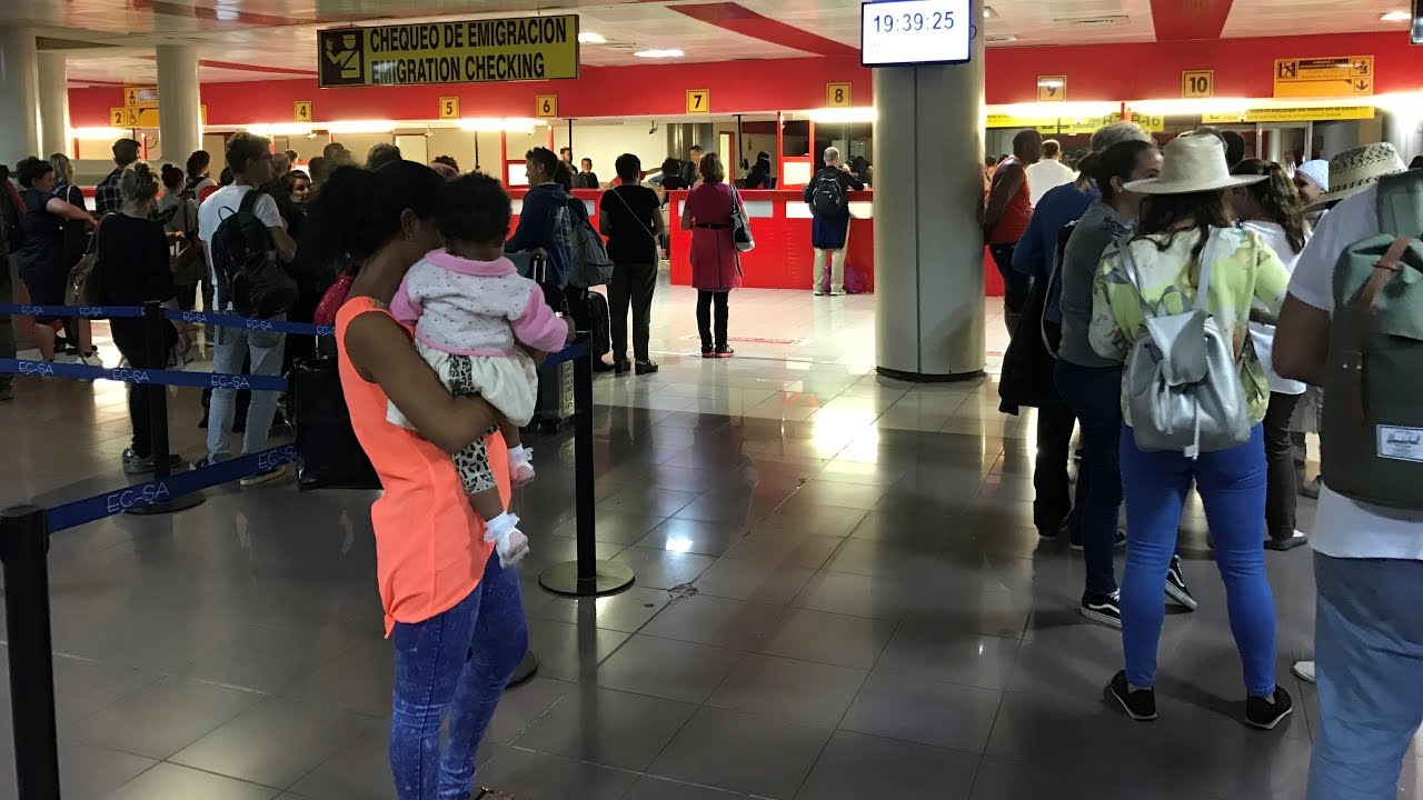 Un día cualquiera en el Aeropuerto de La Habana Cuba
