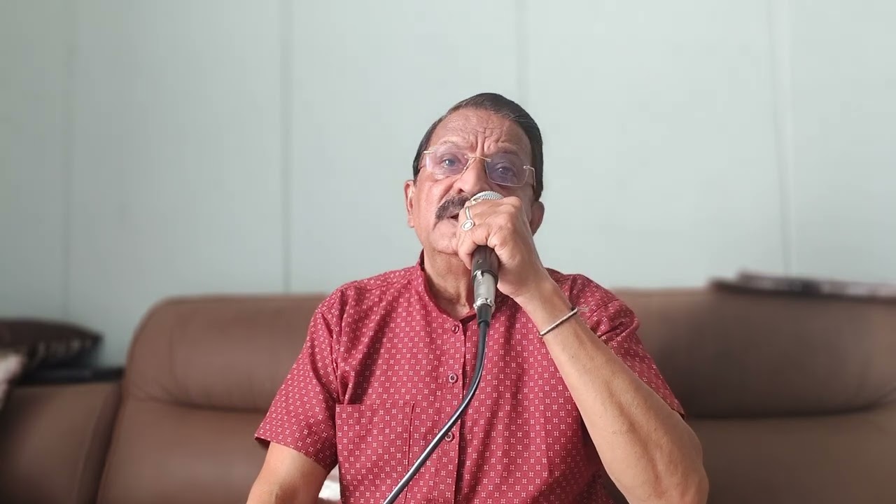 Kisi ki muskarahato pe ho nisaar 