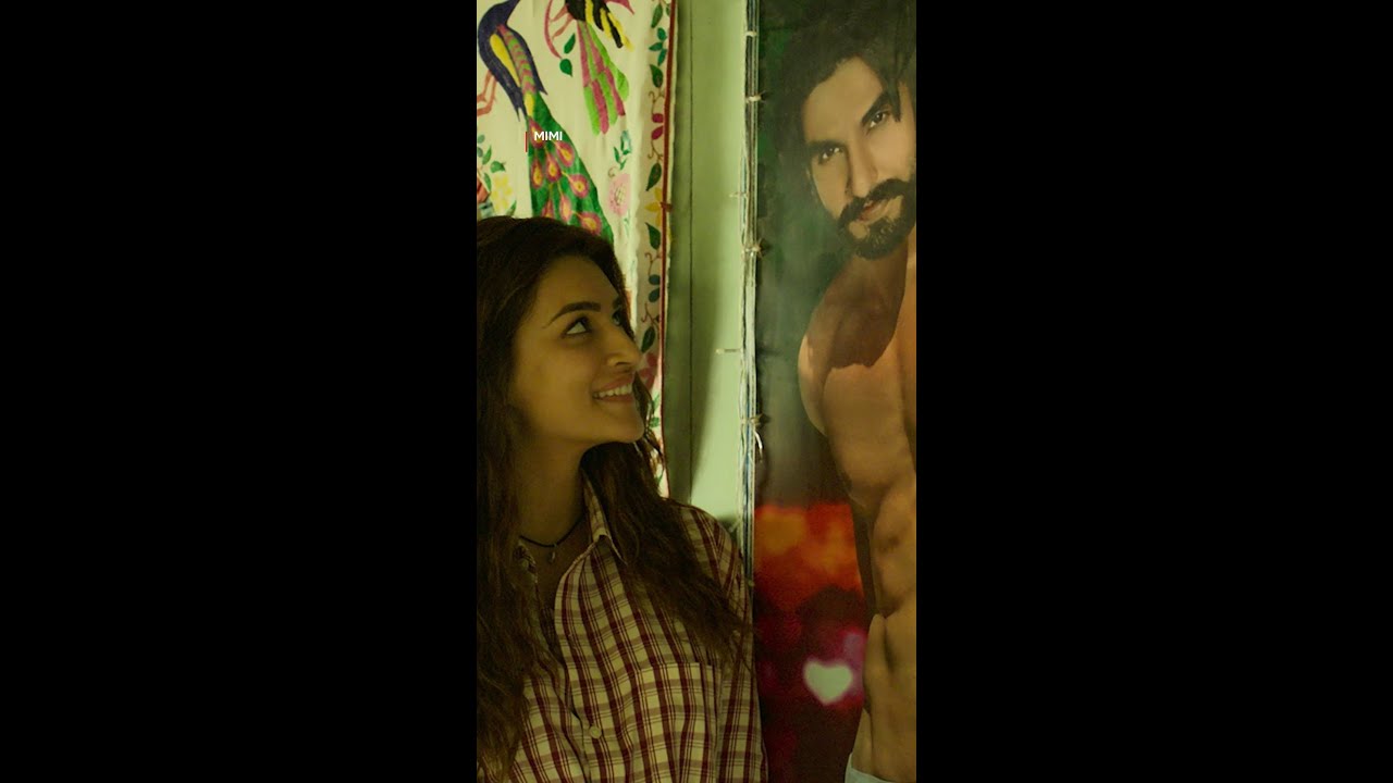 Kriti Sanon's STRANGE MONOLOGUE On Acting in #Mimi